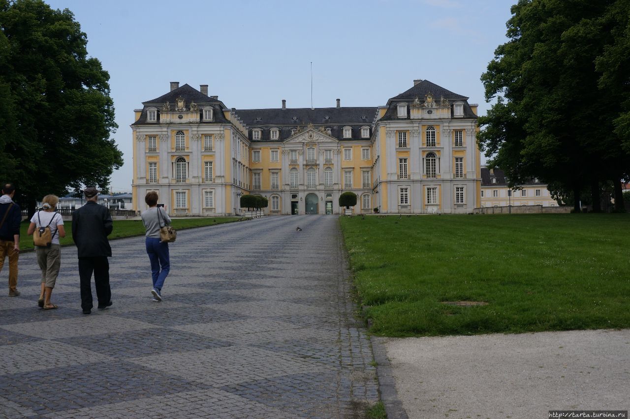 Дворец Аугустусбург и Охотничий замок Фалькенлуст Брюль, Германия