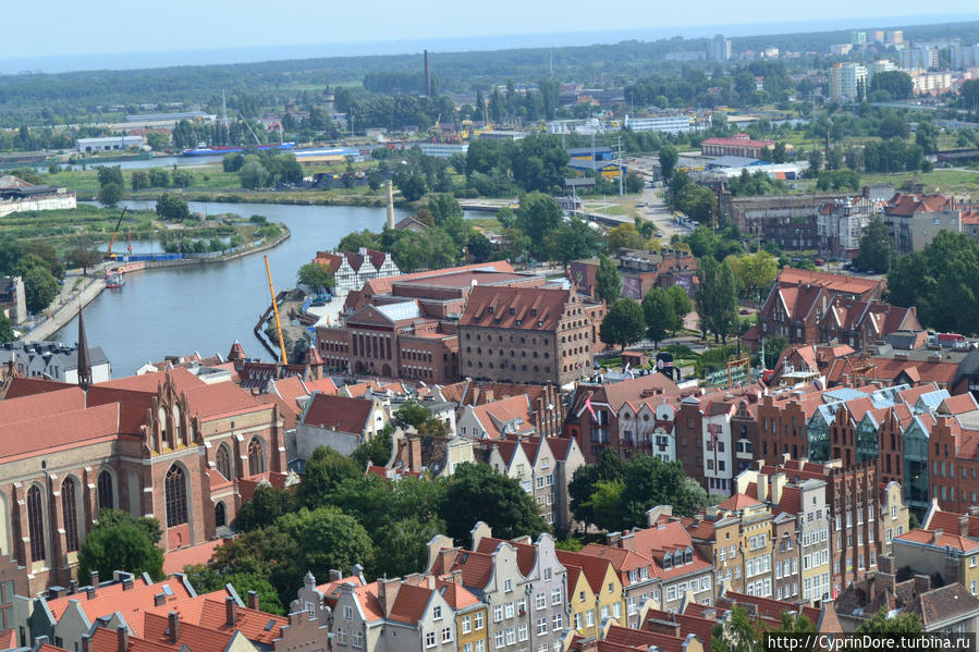 Башня Базилики в центре Старого города Гданьск, Польша