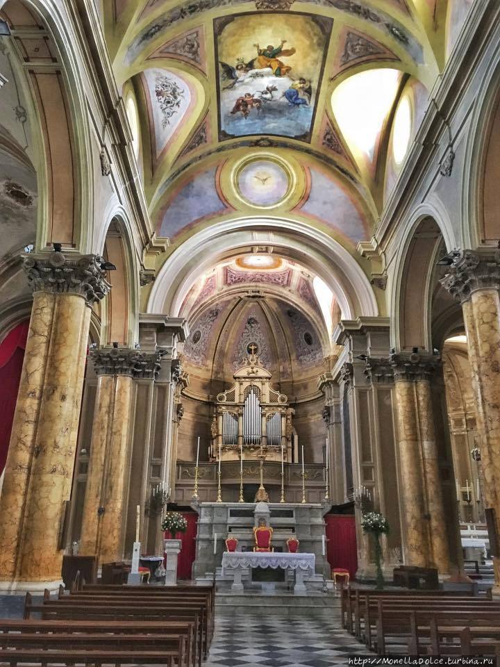Церковь Санти Пиетро э Паоло а Галатина Галатина, Италия