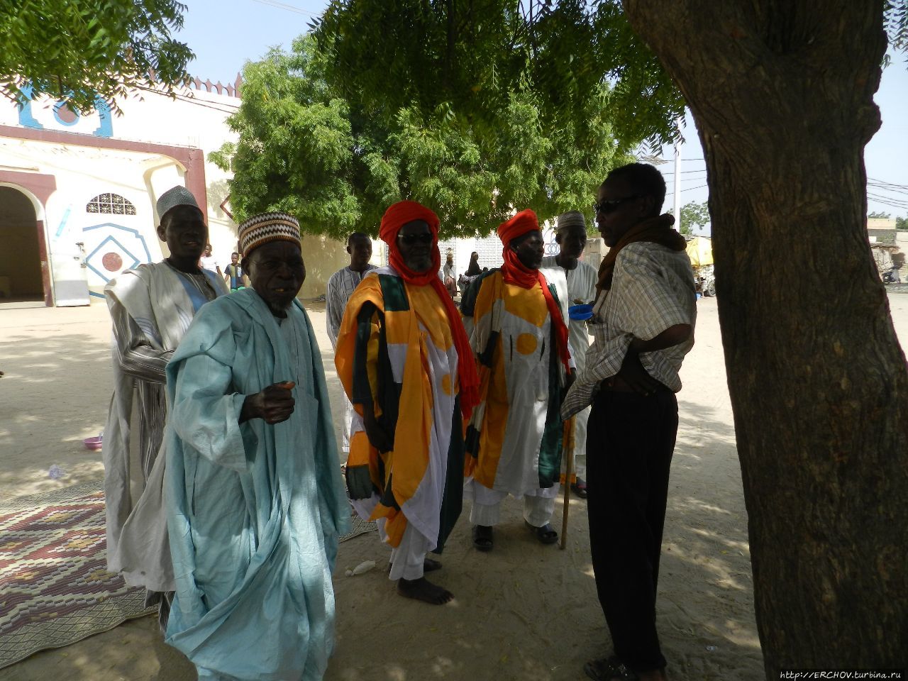 Нигер.Ч-26.Из Зиндера в Бирни Н-Конни. Дворец султана Маради Маради, Нигер