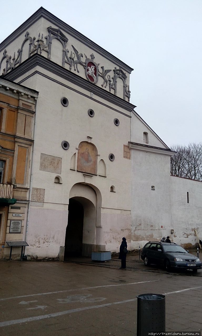 Острая брама, Острые ворота, — единственные сохранившиеся городские ворота. Вильнюс, Литва