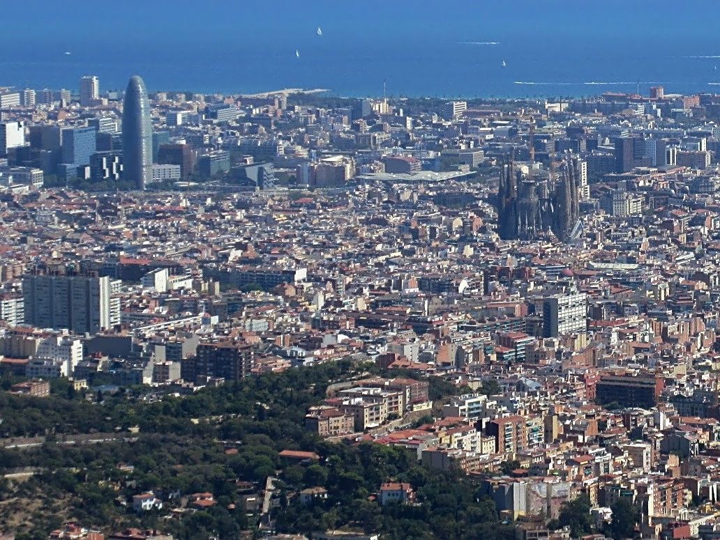 Барселонский ответ парижскому Сакре-Кёру. Барселона, Испания