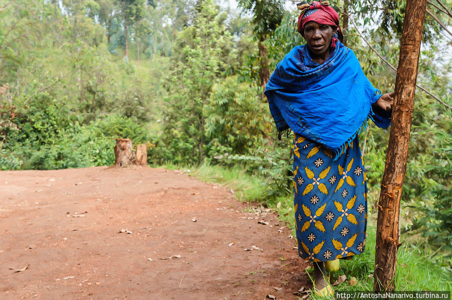 Пигмейская бабушка. Кибехо, Руанда