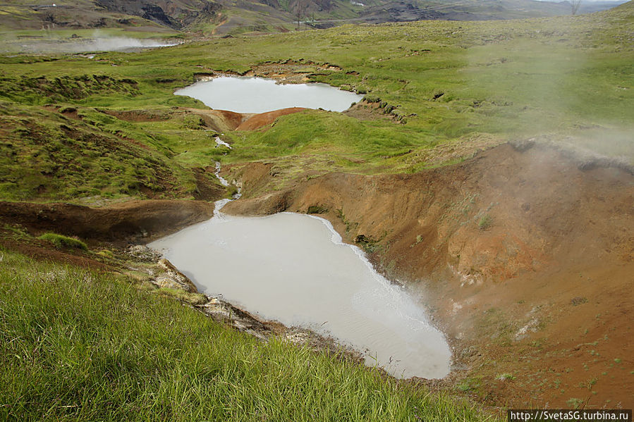 Озера геотермальной долины совсем не для купания Южная Исландия, Исландия