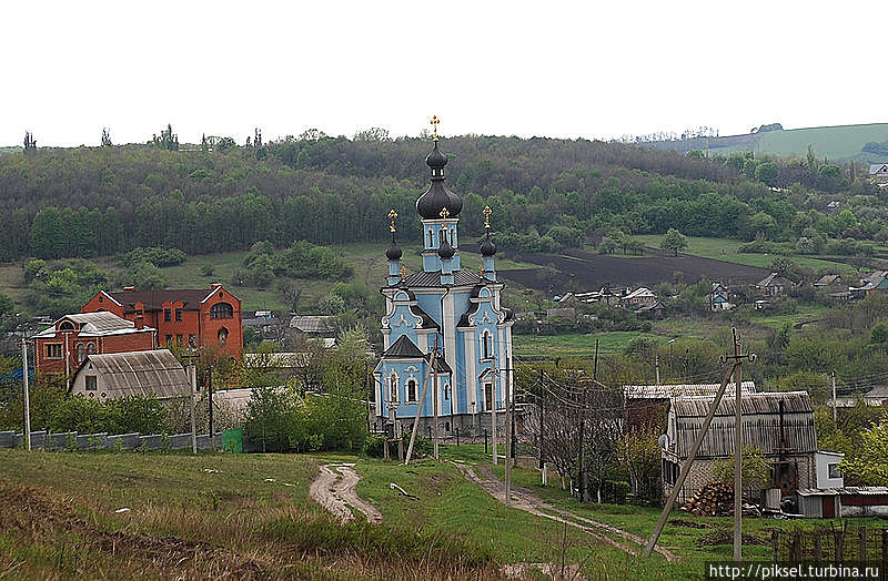 Панорама села (Из Панорамио, автор V&A Dudush) Святогорск, Украина