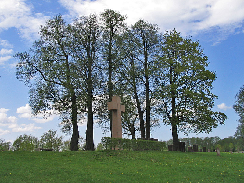 Кладбище солдат, воевавших на немецкой стороне