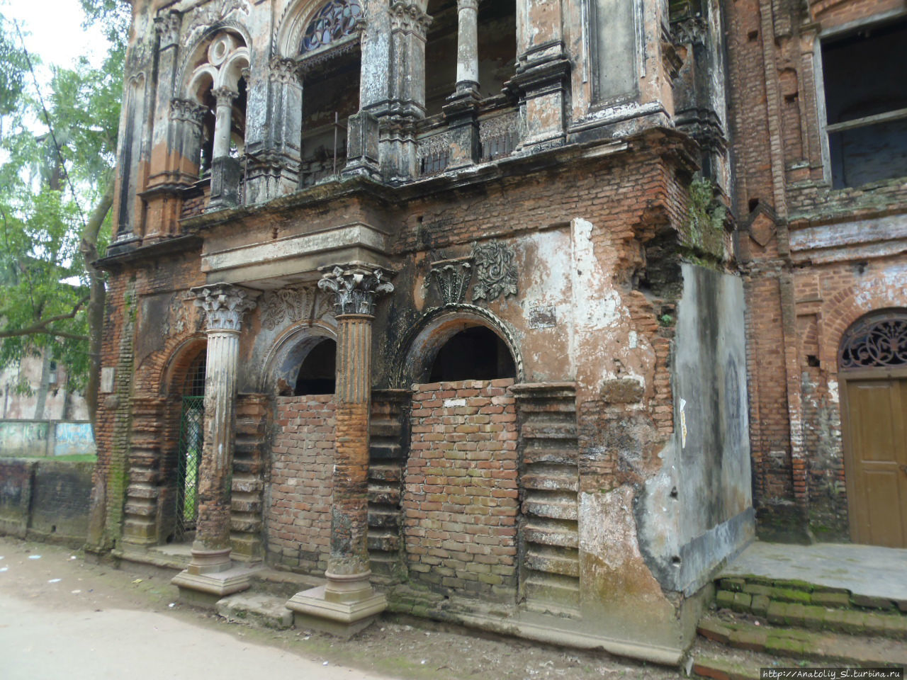 Сонаргаон — город-призрак  Панам Нагар Сонаргаон, Бангладеш