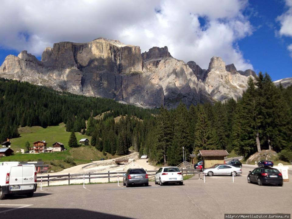 Пассо  Сэлла Доломити — горный перевал Сельва-Гардена, Италия