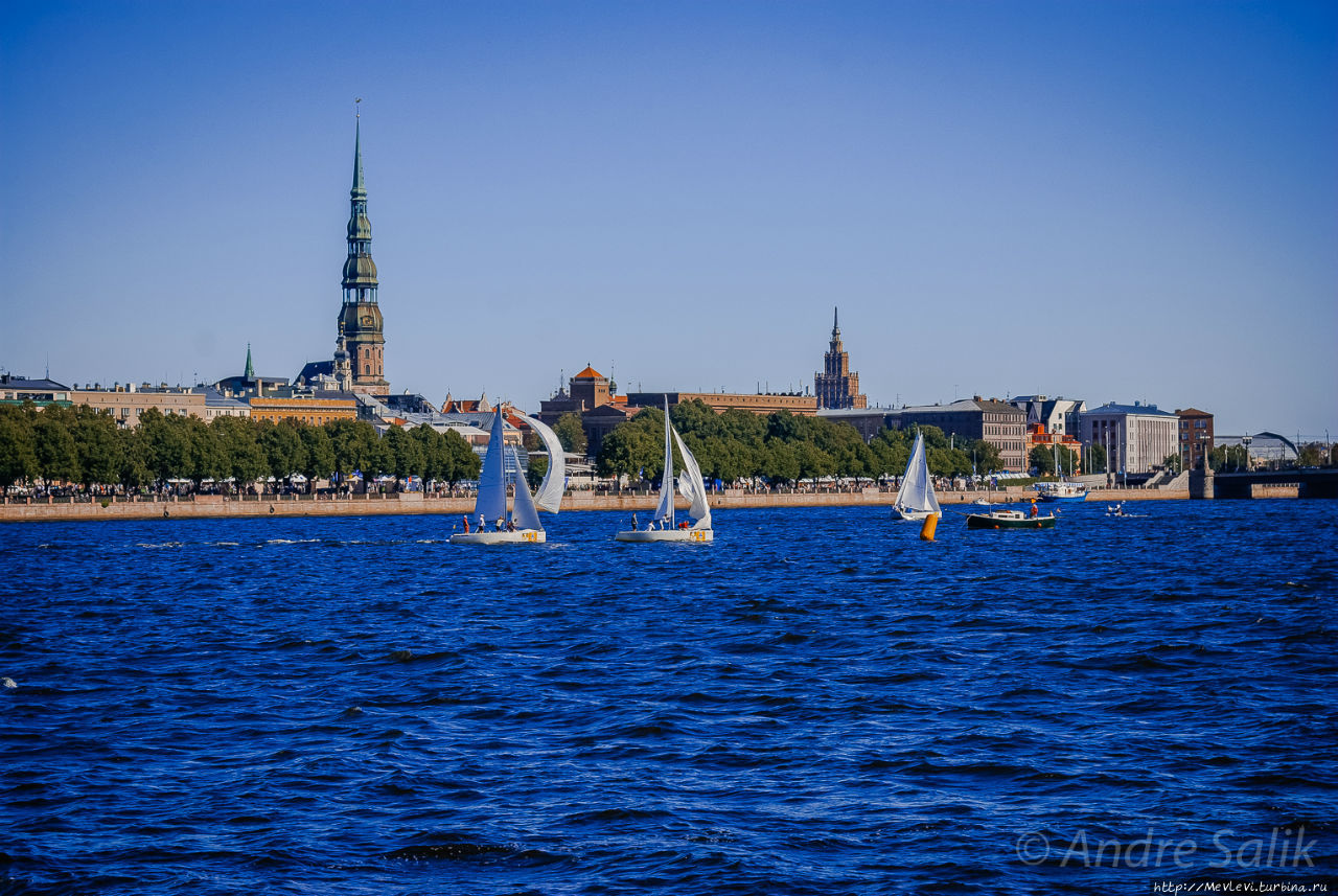 Праздник Риги 2015. парусная регата на Даугаве. Рига, Латвия