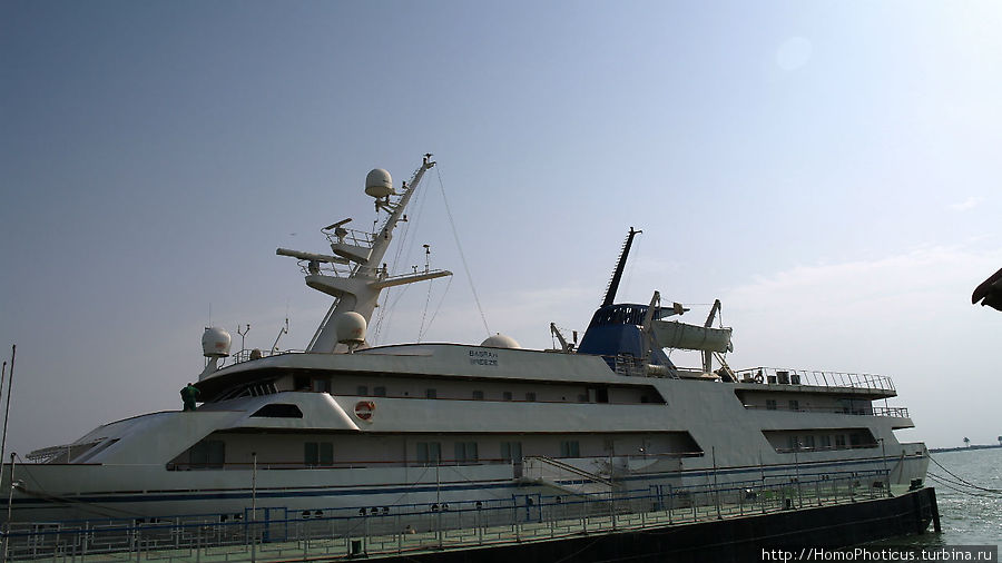 Яхта Саддама Басра, Ирак