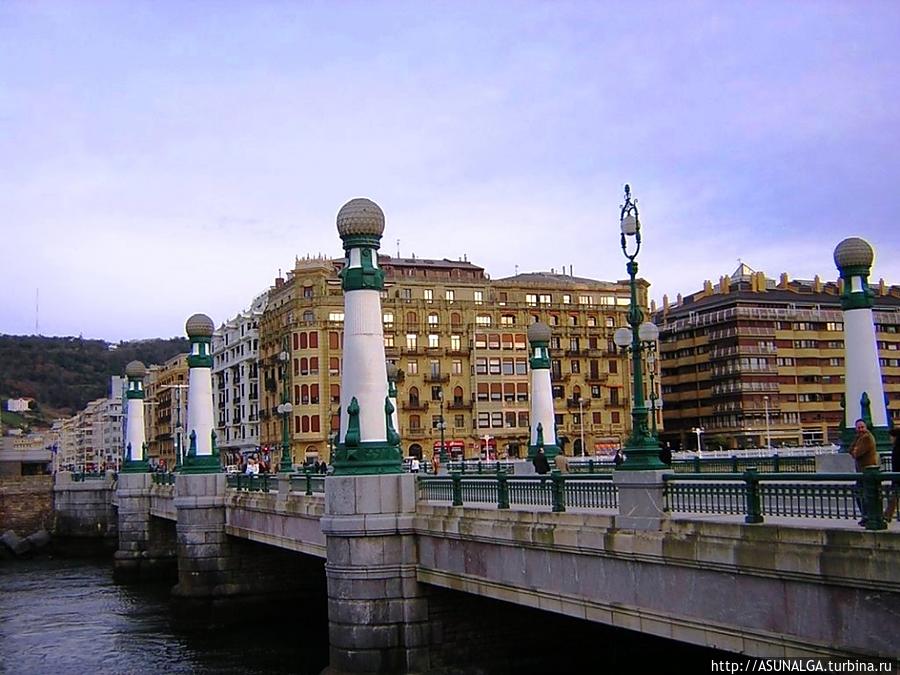 Сан Себастьян — обладатель национальной премии 2010 года Лучшее туристическое направление Испании по качеству предлагаемых услуг. Сан-Себастьян, Испания