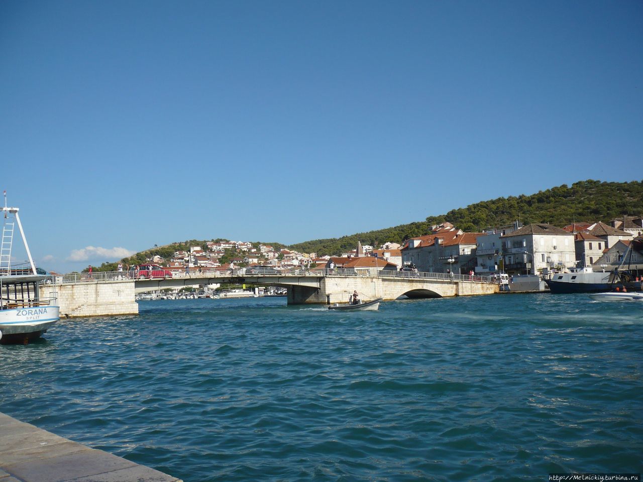 Небольшая прогулка по древним мостовым Трогира Трогир, Хорватия