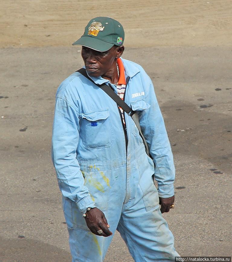 Барк Седов. Как встречают корабли... Дакар, Сенегал