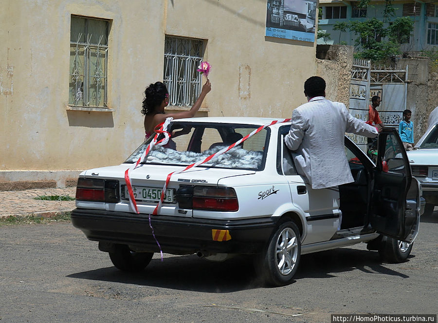Свадебный кортеж:) Аксум, Эфиопия