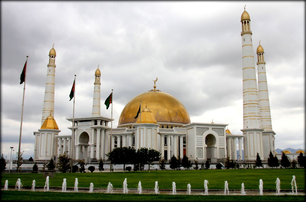 Дворцовый комплекс Огузхан Туркменистана