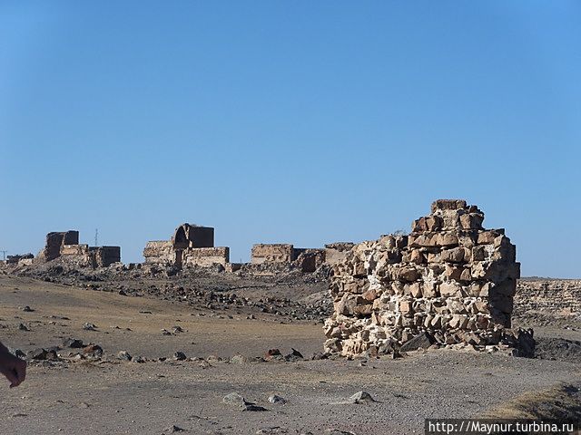 Руины древнего армянского города