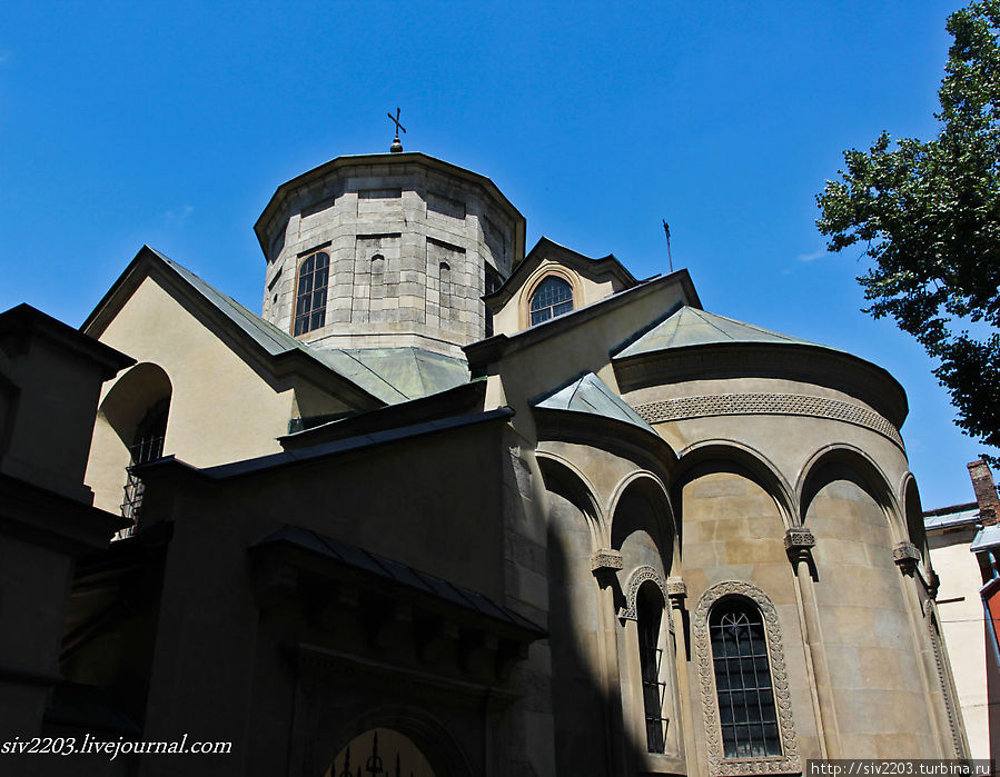 Львов — по дороге в Италию Львов, Украина