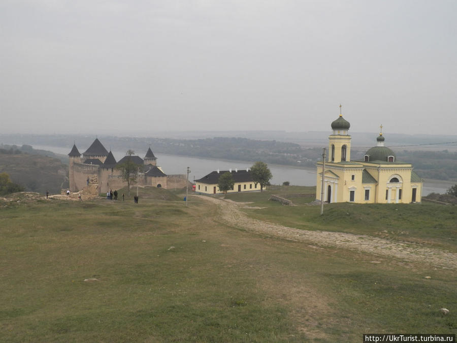 Великолепный образец средневекового оборонного зодчества Хотин, Украина