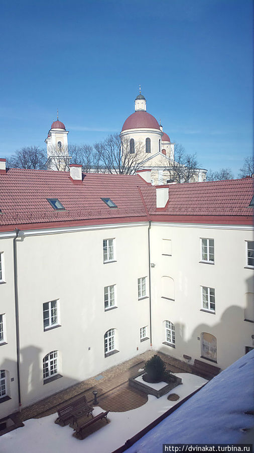 Вид из окна кельи Вильнюс, Литва