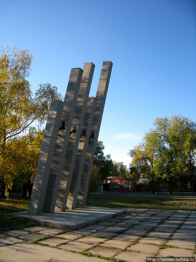 Мемориальный комплекс на братской могиле Северодонецк, Украина