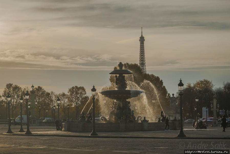 Набережная Сены на закате Париж, Франция