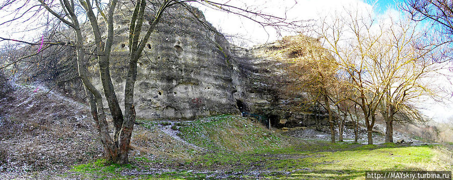 Палеолитическая стоянка в пещере Чокурча