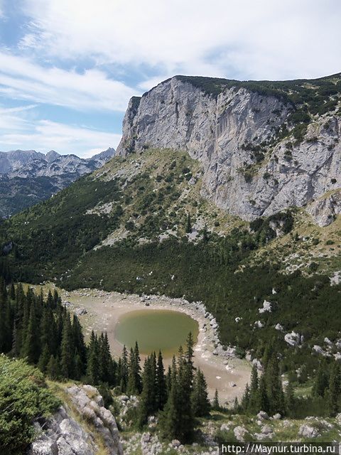 Барно озеро.