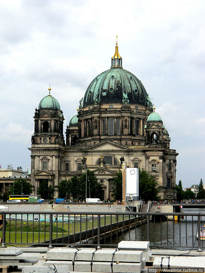 Любовь со второго взгляда — выразительный Берлин Берлин, Германия