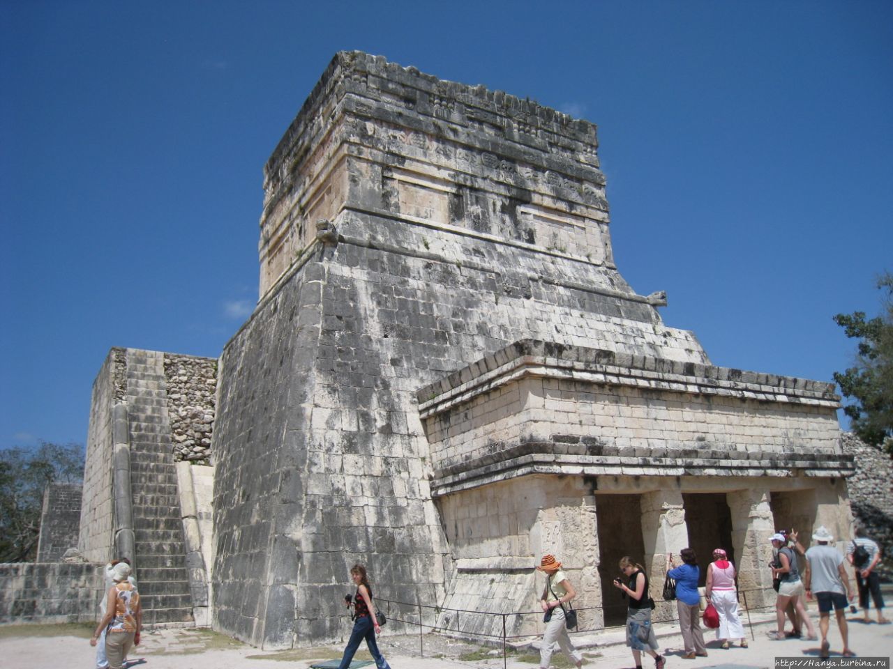 Храм Ягуаров / Templo de los Jaguares