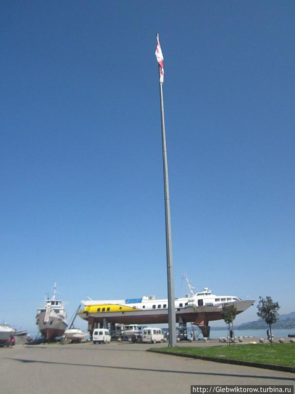 Батуми. Морской порт. Батуми, Грузия