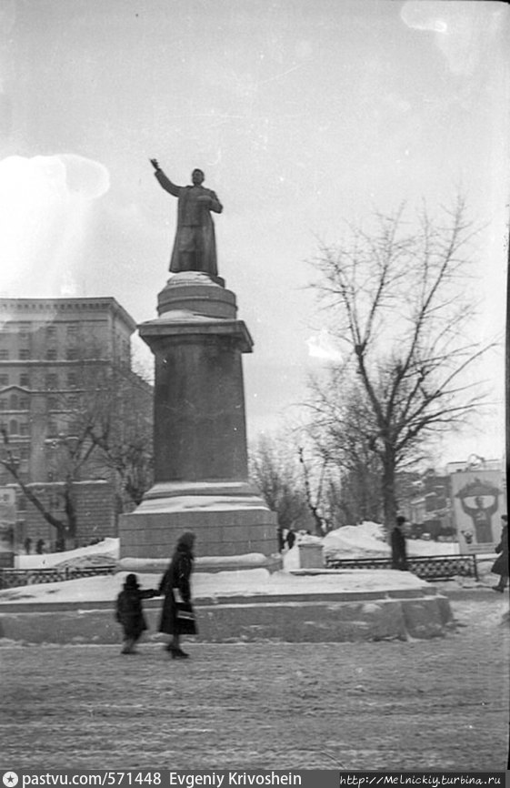Красный проспект Новосибирск 1960 часовня