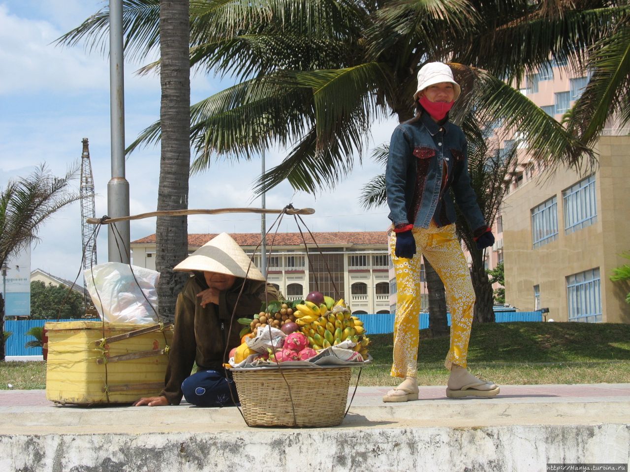 Нячанг. Пляжная торговля Нячанг, Вьетнам