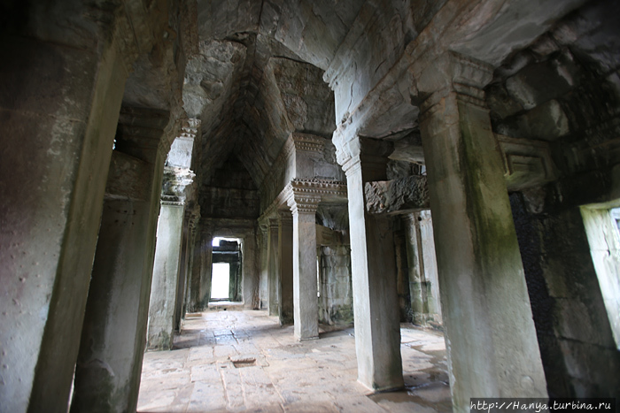 Ангкор Ват. Галерея перво