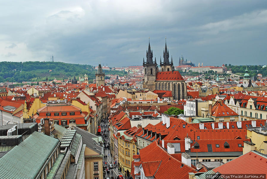 Вид на Прагу с высоты Пороховой башни... Нелегкий подъем Прага, Чехия