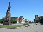 Памятник В.Ленину возле ДнепроГЭСа