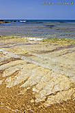 Пляж Сикулиана Марина отличается сочетанием белых скал, песка и гальки
