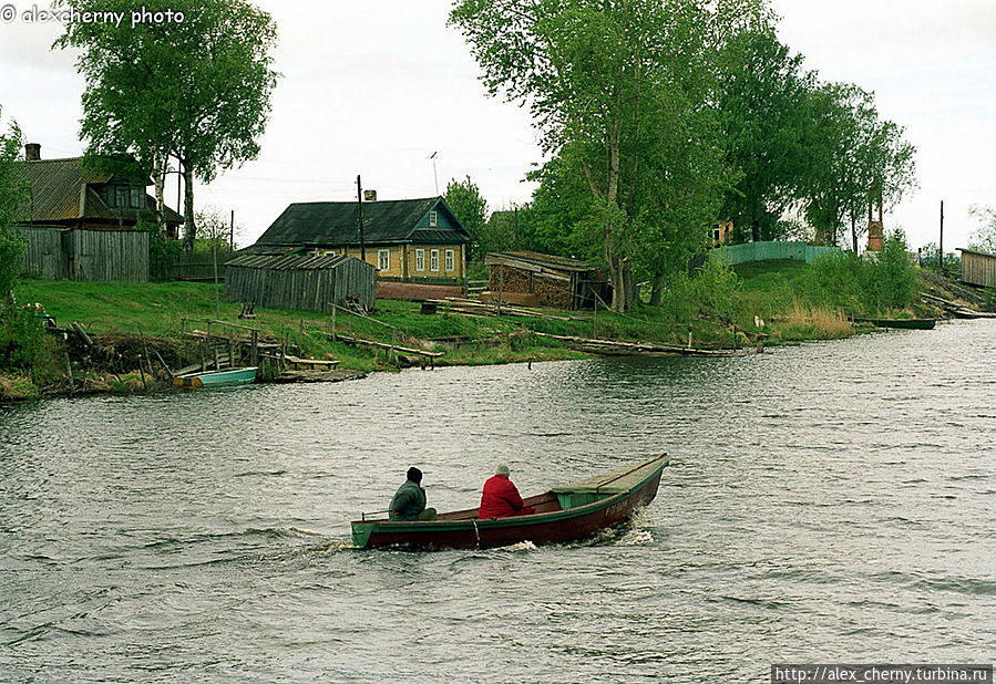Канал в Новой Ладоге Санкт-Петербург, Россия