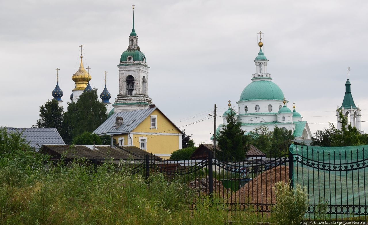 Спасо-Яковлевский Димитриев монастырь Ростов, Россия