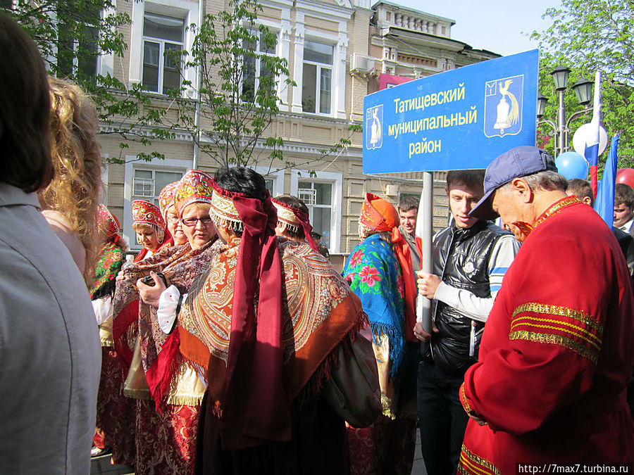 На первомайской демонстрации Саратов, Россия
