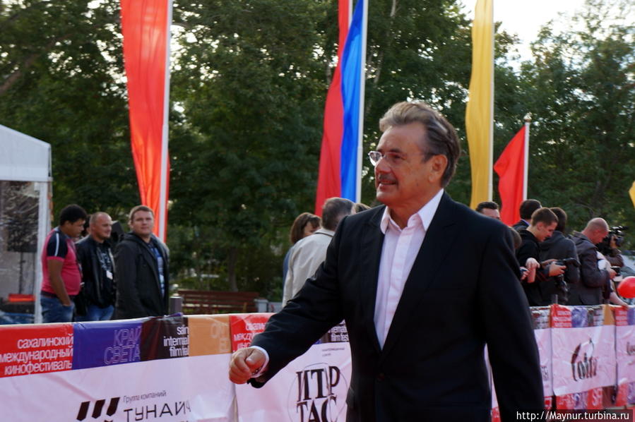 Председатель  жюри  фестиваля  Павел  Чухрай. Южно-Сахалинск, Россия