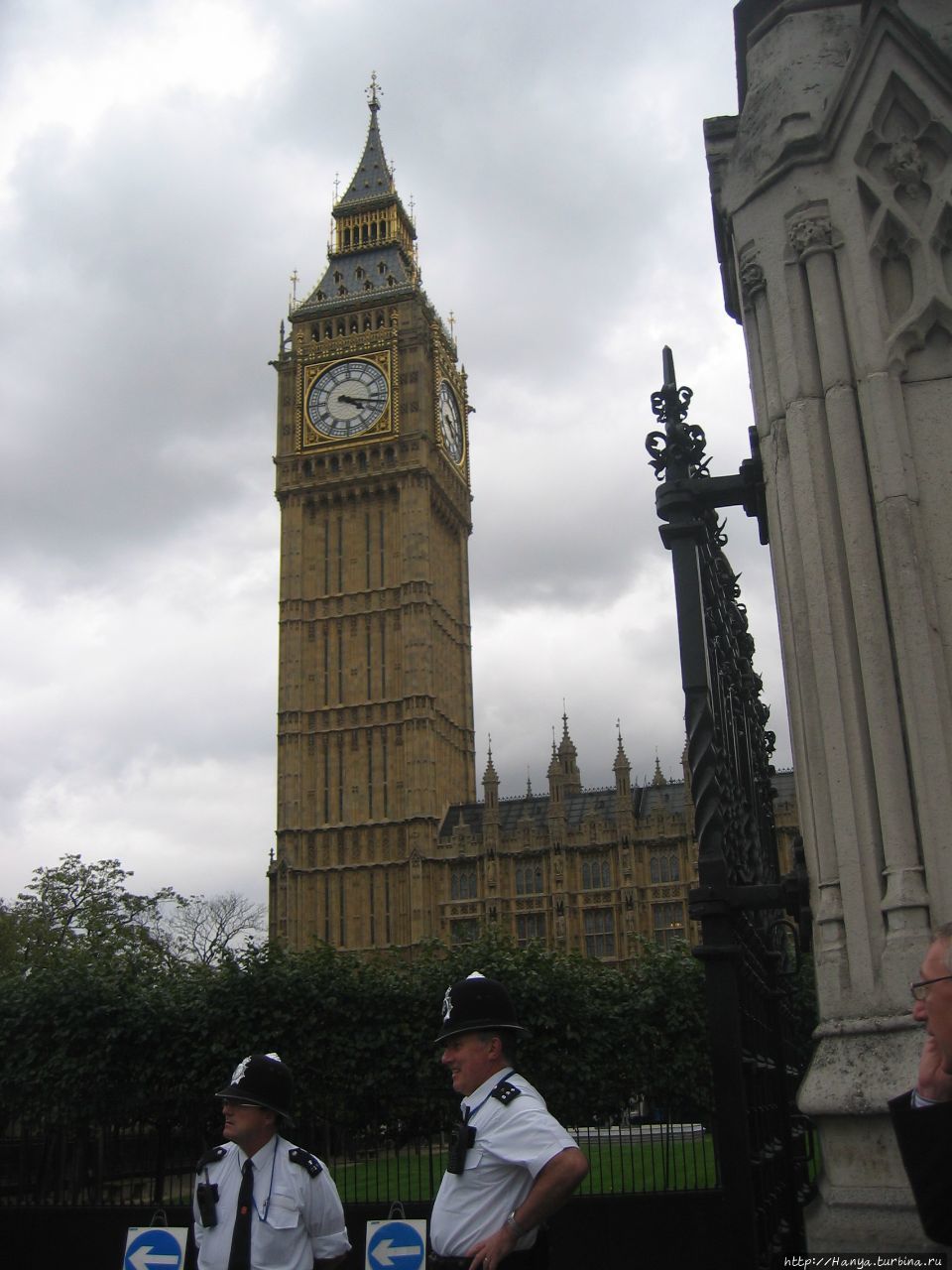 Лондон. Парламентская площадь. Вид на Биг Бен Лондон, Великобритания