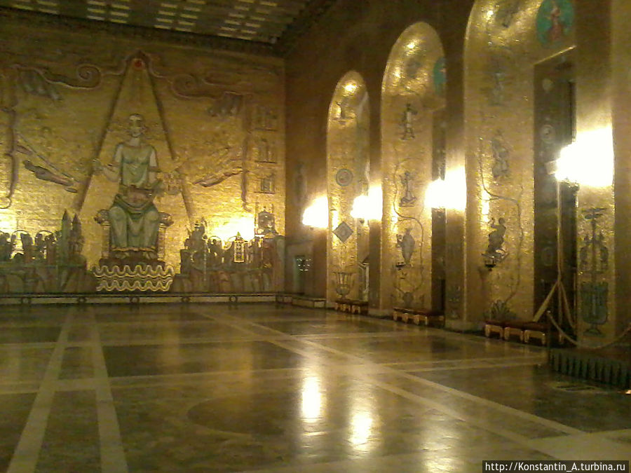 Золотой зал ратуши, где  проходят балы после завершения Нобелевского ужина Стокгольм, Швеция