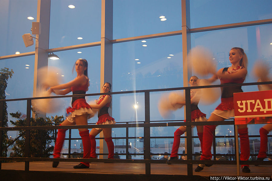 Авангард сильнее Льва Омск, Россия