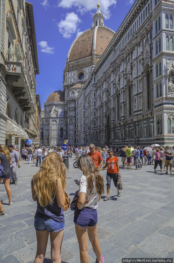 Скрижали Флоренция, Италия