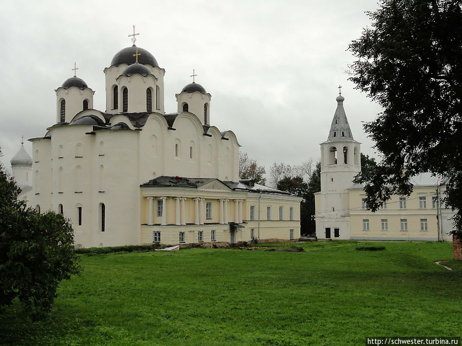 Никольский собор, 1113-1136гг, на территории Ярославова дворища Великий Новгород, Россия