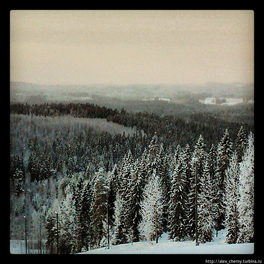 Вид с горнолыжного склона Laajavuori в горордке Jyväskylä Ювяскюля, Финляндия