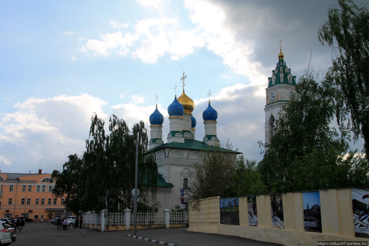 Благовещенская церковь (1692 г.)- старейшая православная церковь в Туле Россия