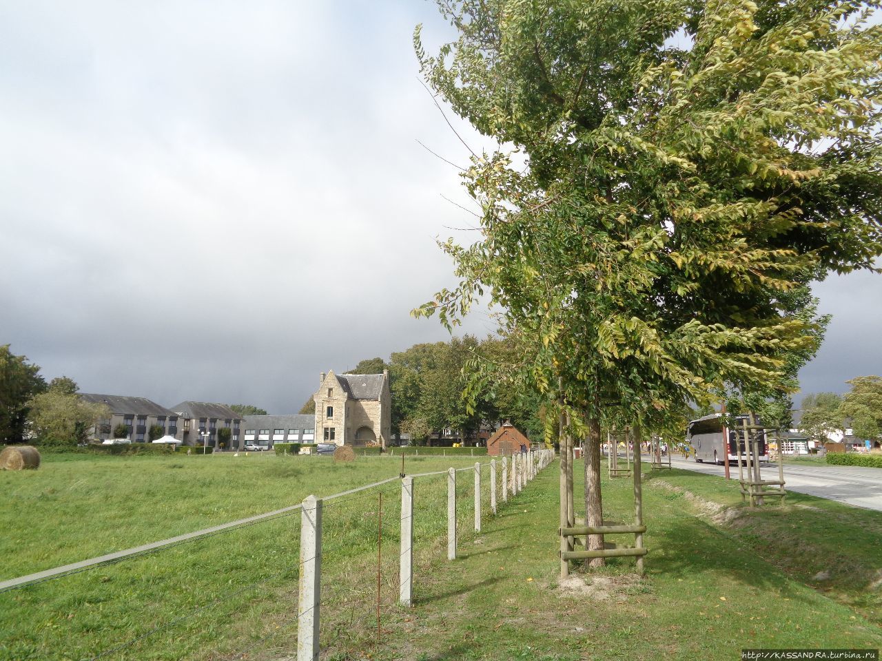 Яблоки в Мон-Сен-Мишель Мон-Сен-Мишель, Франция