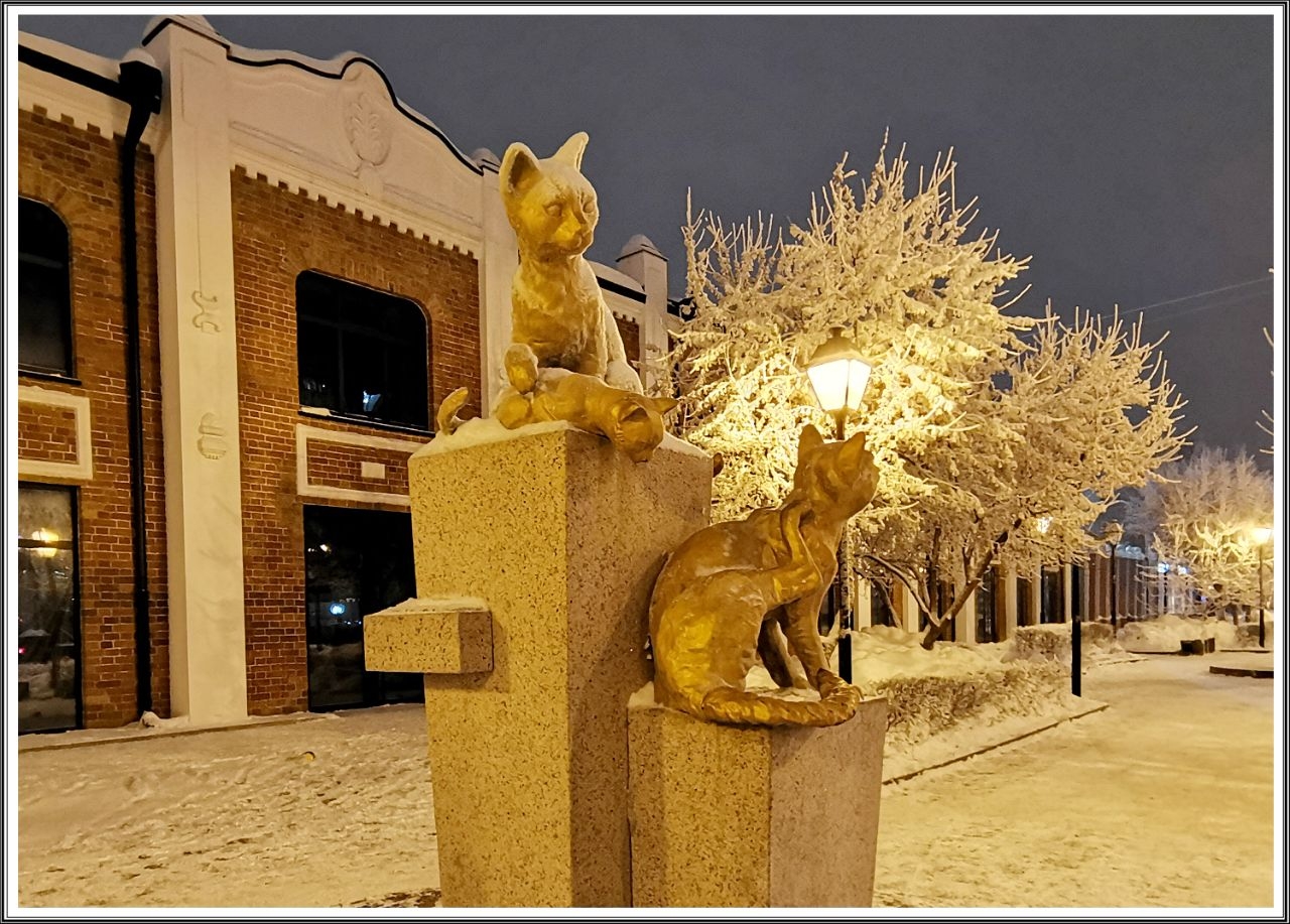 Сквер Сибирских кошек Тюмень, Россия