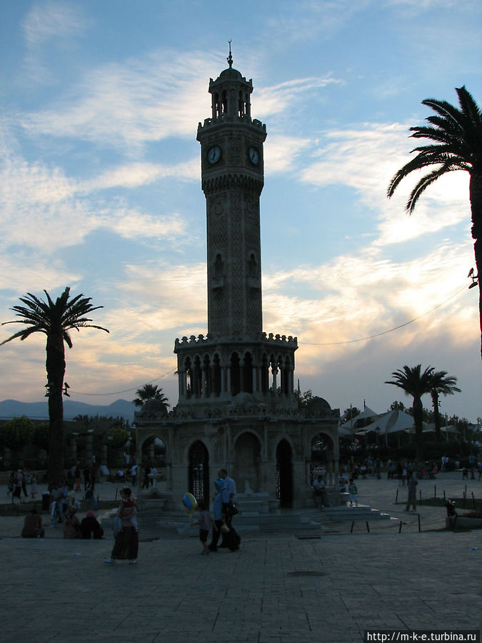 Часовая башня Измир, Турция
